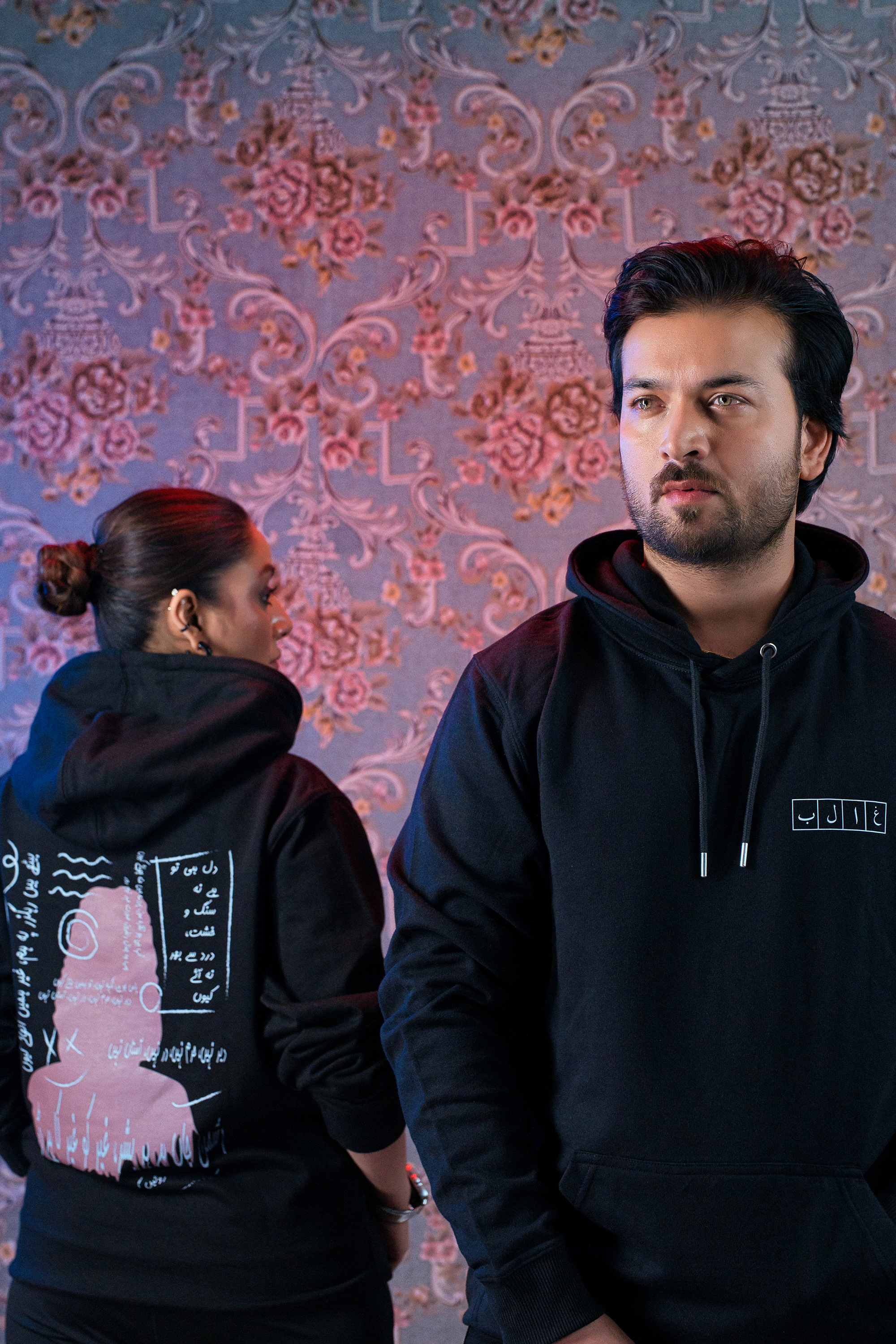 Urdu Poetry Couple Hoodie & Sweatpants In Black By Ghalib